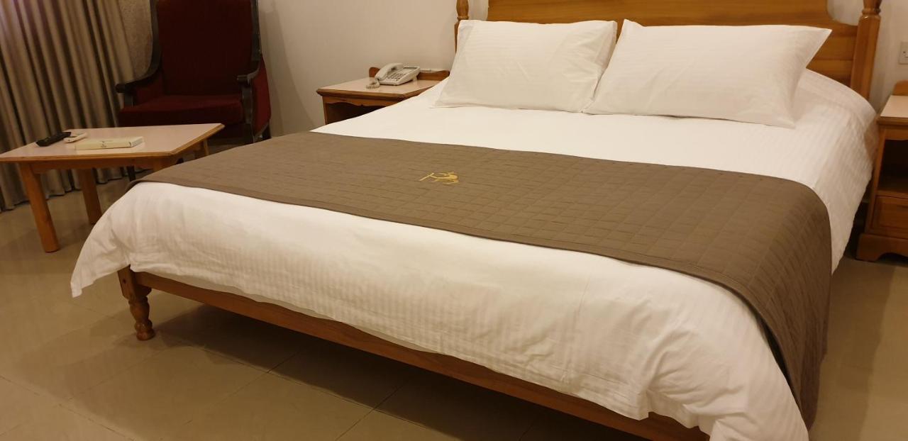 Prince Hotel Кано Экстерьер фото