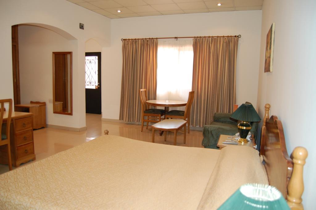 Prince Hotel Кано Номер фото